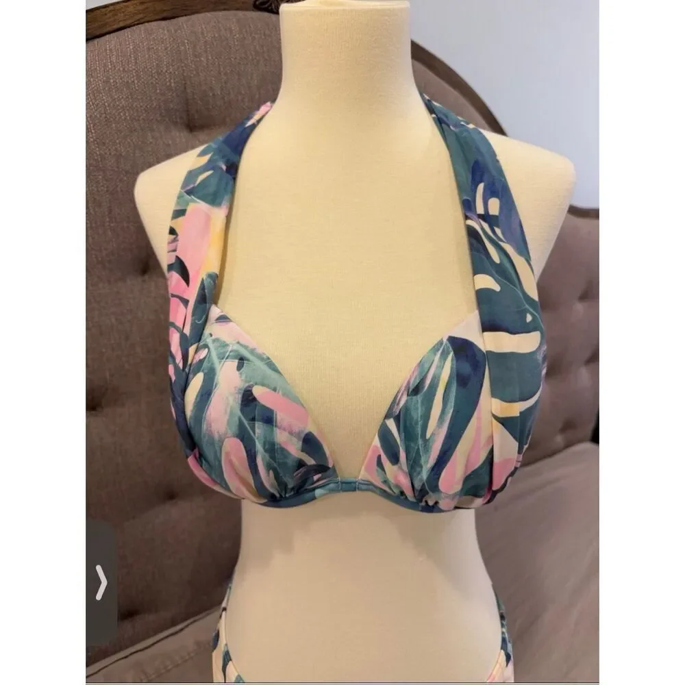 VENUS | floral bikini set size 4 and C cup